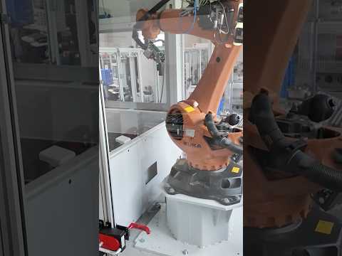 Automated bin picking at Liebherr